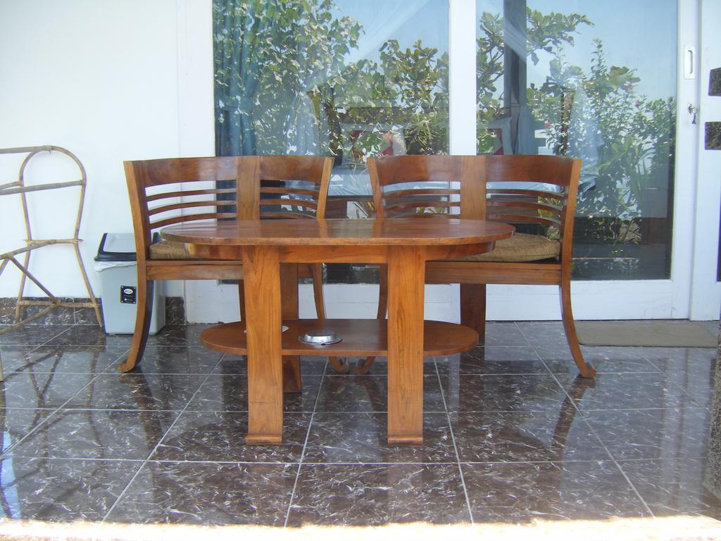 Alur Beach Homestay Amed Buitenkant foto