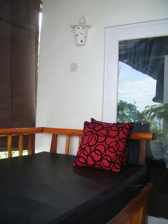 Alur Beach Homestay Amed Kamer foto