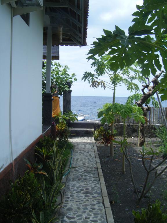 Alur Beach Homestay Amed Buitenkant foto