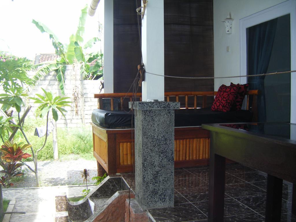 Alur Beach Homestay Amed Kamer foto