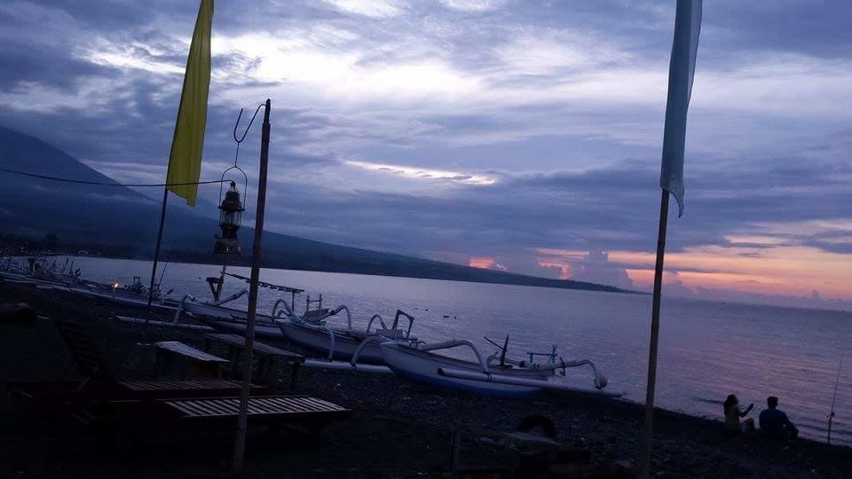Alur Beach Homestay Amed Buitenkant foto
