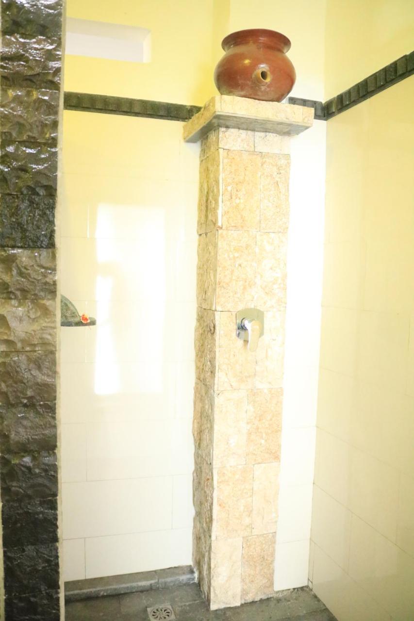 Alur Beach Homestay Amed Buitenkant foto